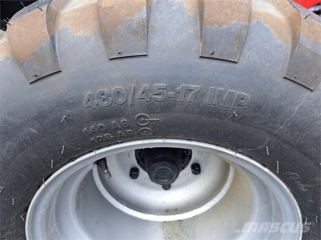 Case IH RB 344 Masina de balotat cilindric