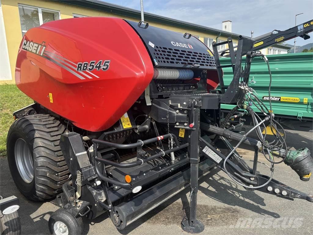 Case IH RB 545 Masina de balotat cilindric
