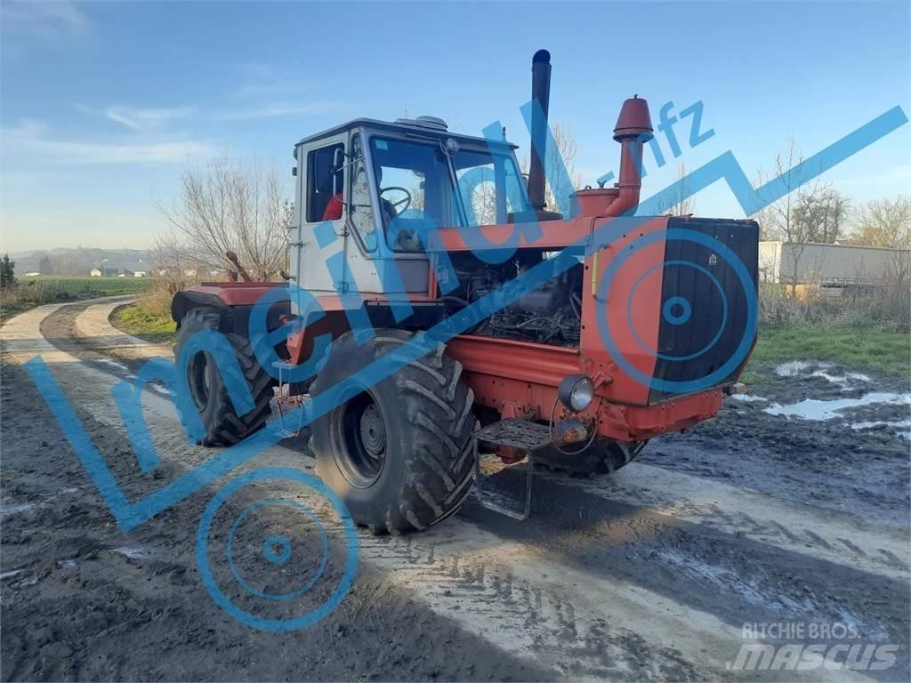 Charkow T 150 Tractoare