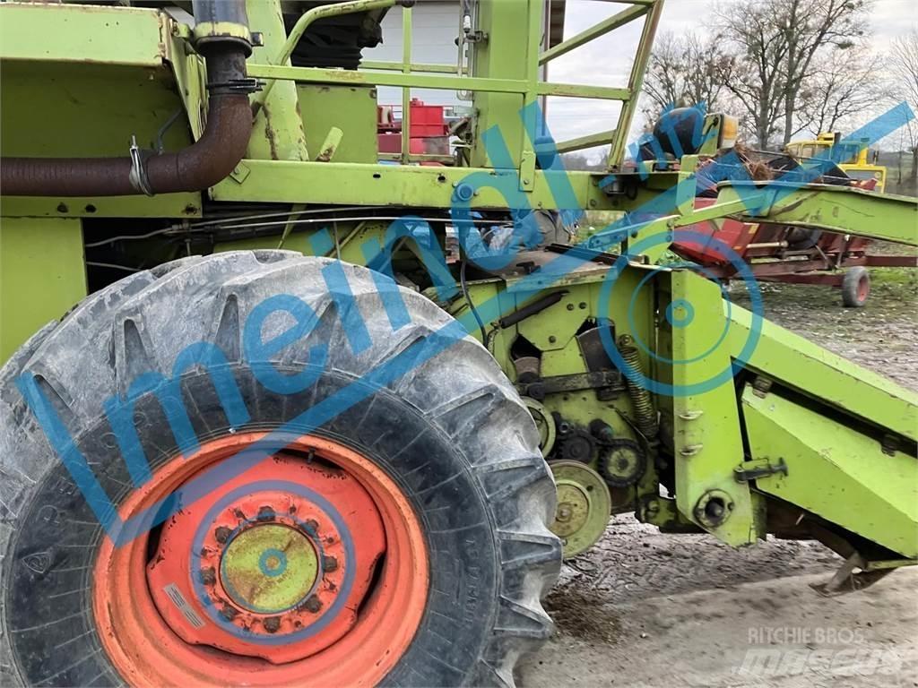 CLAAS  Culegatoare de nutret