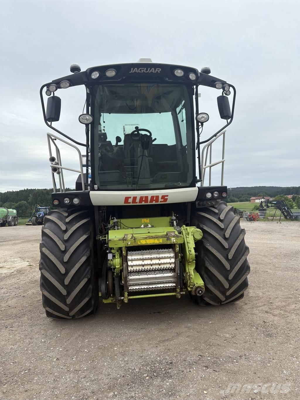 CLAAS Jaguar 960 Culegatoare de nutret