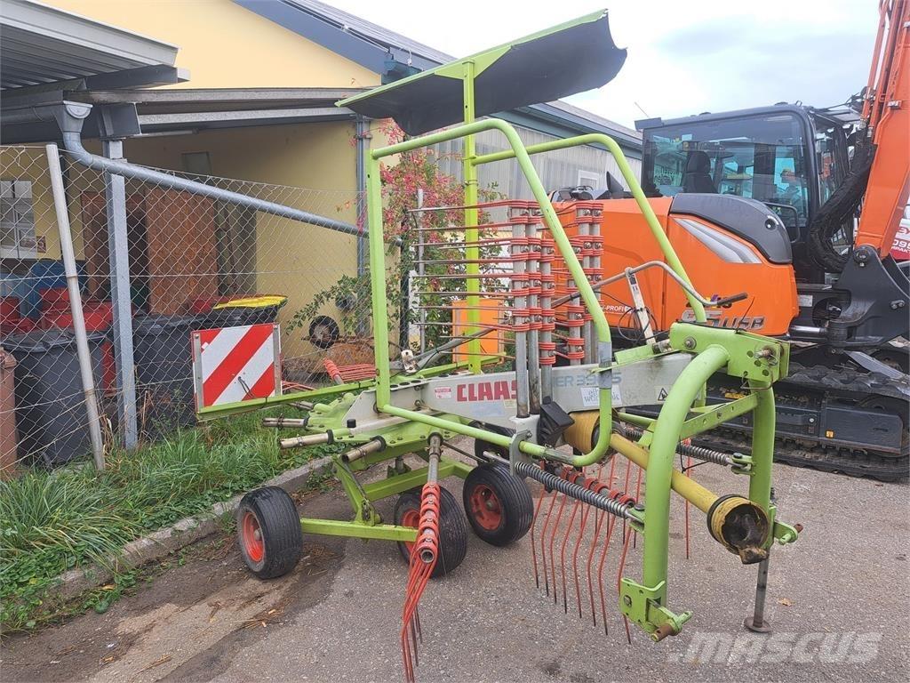 CLAAS Liner 390 Utilaj de răvăşit fân