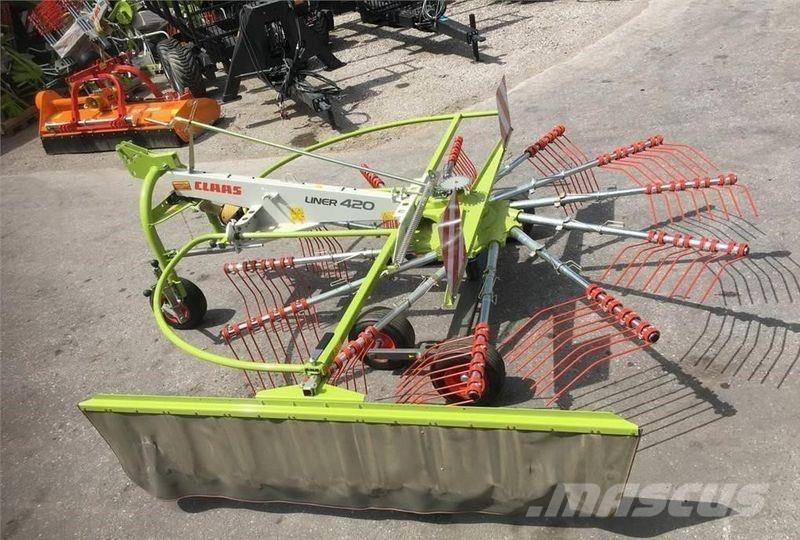 CLAAS Liner 420 Utilaj de răvăşit fân
