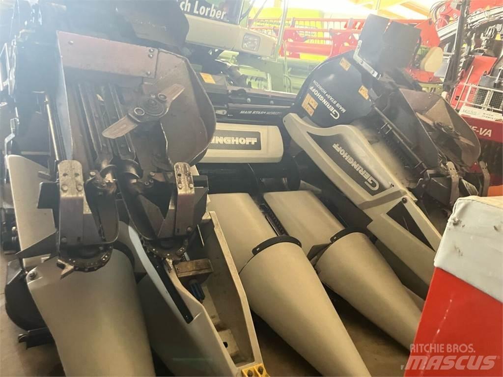 CLAAS Mega 370 Combine de secerat