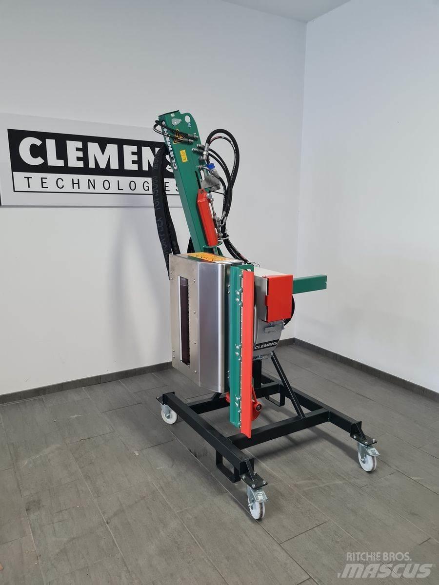 Clemens Entlauber Alte echipamente de viticultura