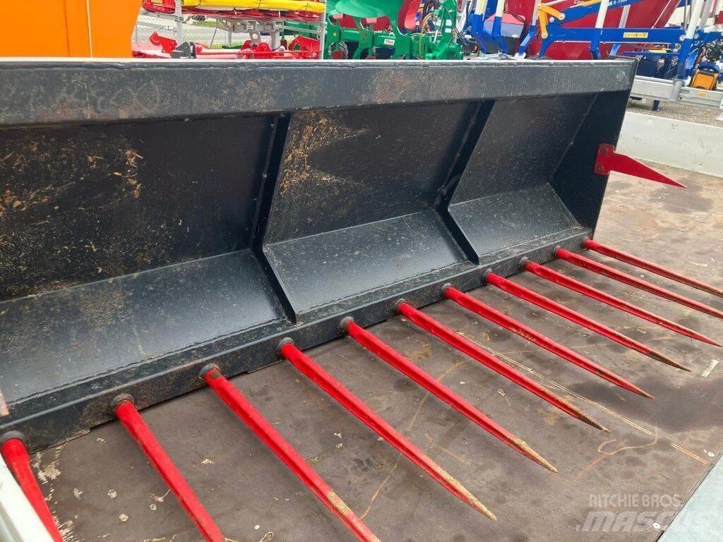  Dunggabel 2,2m Accesorii încarcatoare frontale