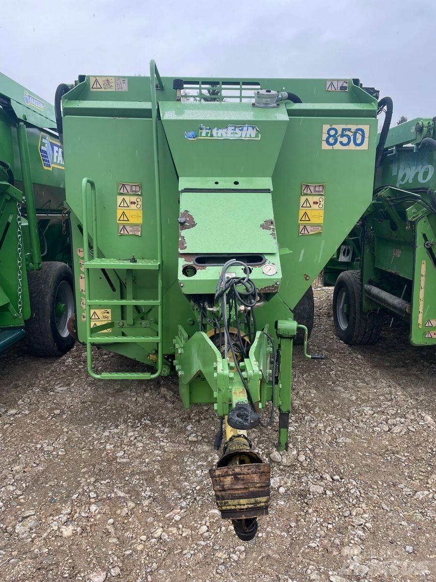 Faresin 850 TMR Utilaje agricole - Altele