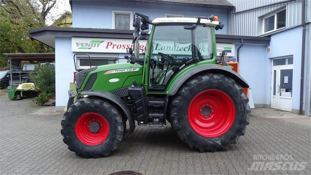Fendt 312 Vario Tractoare