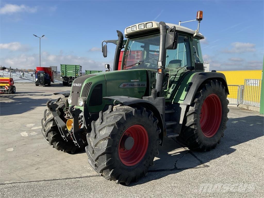 Fendt 412 Vario Tractoare