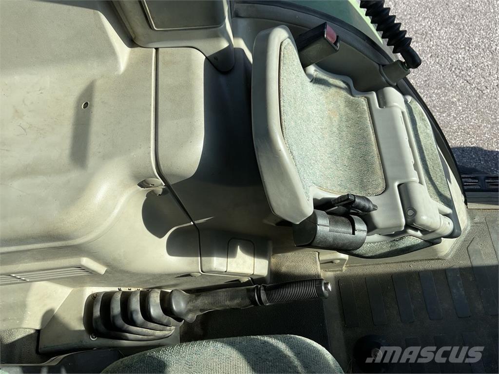 Fendt 412 Vario Tractoare