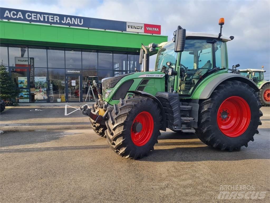 Fendt 516 Vario Tractoare