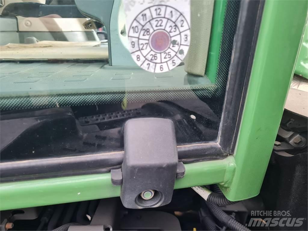 Fendt 516 Vario Tractoare