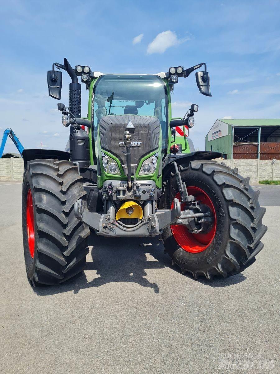 Fendt 724 Vario Tractoare