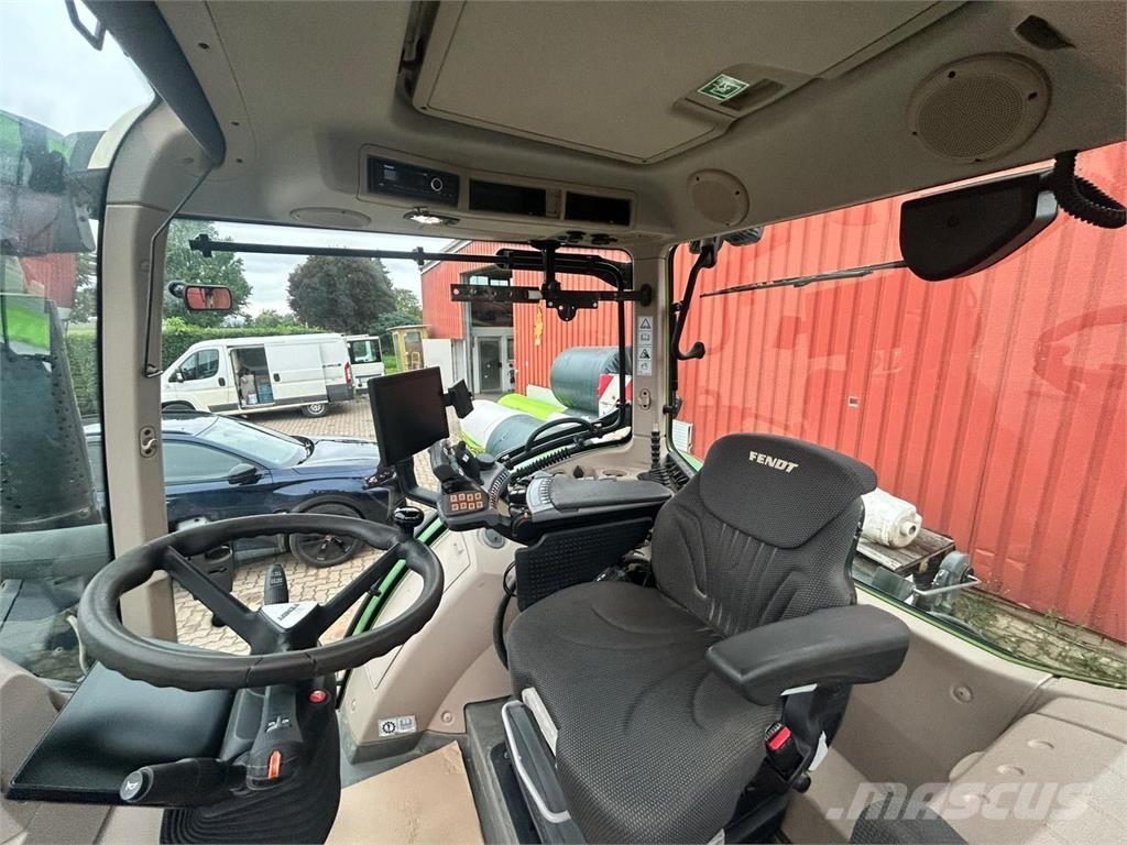 Fendt 724 Vario Tractoare