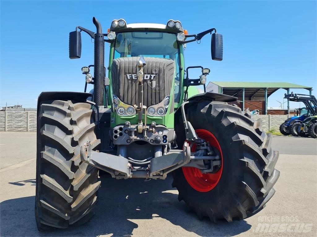 Fendt 828 Vario Tractoare