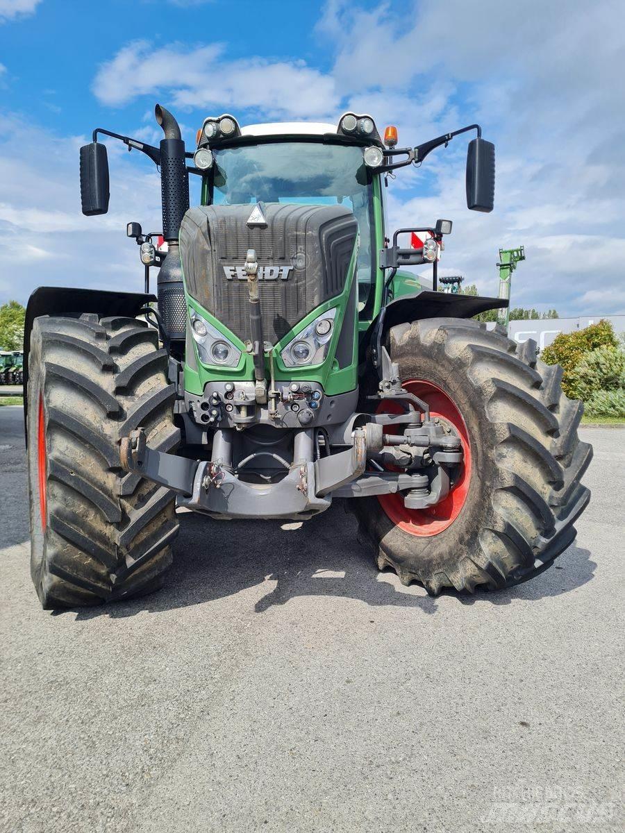 Fendt 927 Vario Tractoare