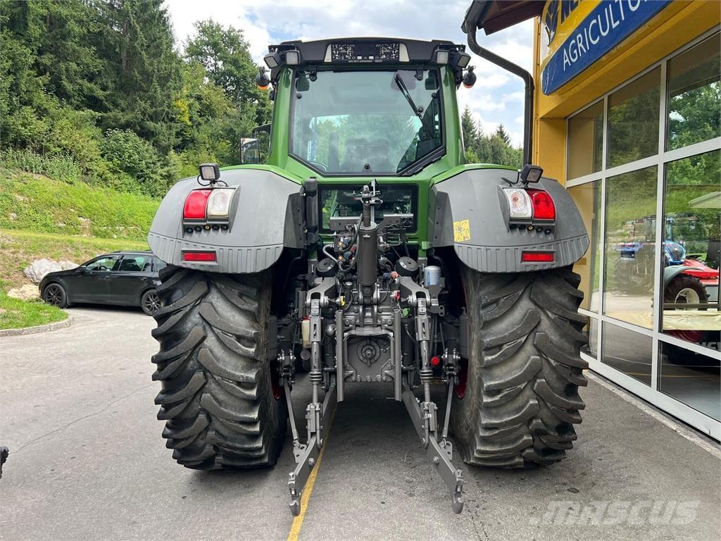Fendt 930 Vario Tractoare