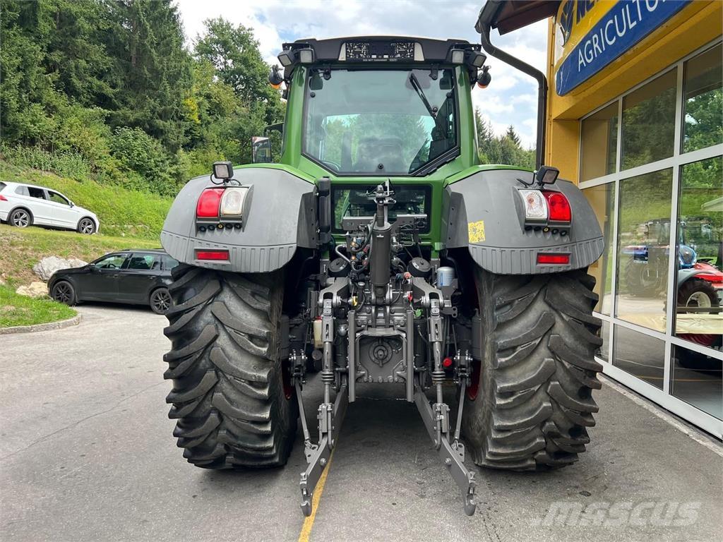 Fendt 930 Vario Tractoare