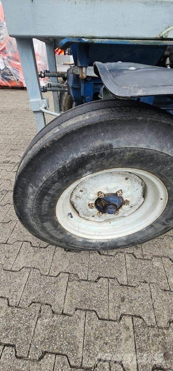 Ford 4000 Tractoare
