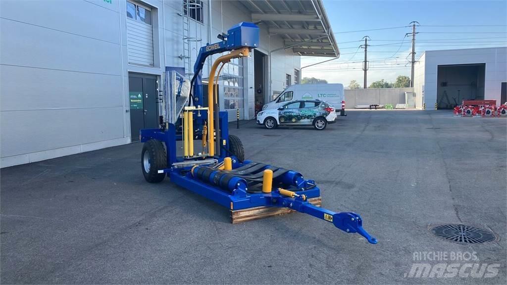 Göweil G3010 Farmer Alte echipamente pentru nutret