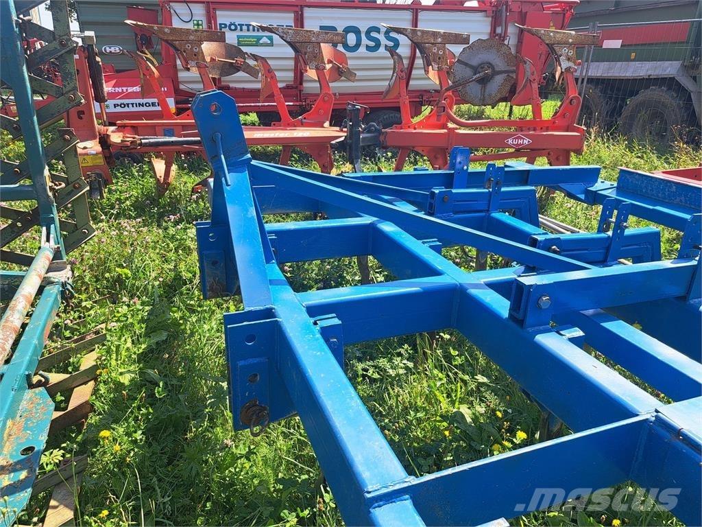 Gruber 270 Cultivatoare