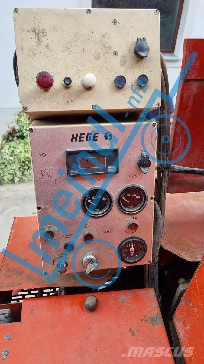  Hege 140 Combine de secerat