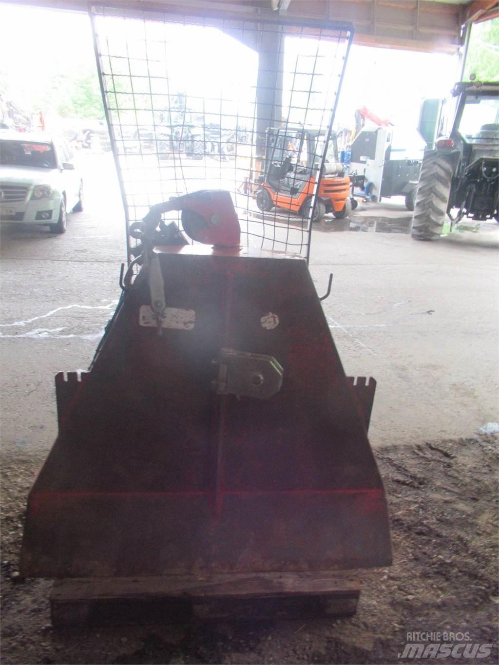  Holzknecht HS 205 B Macarale