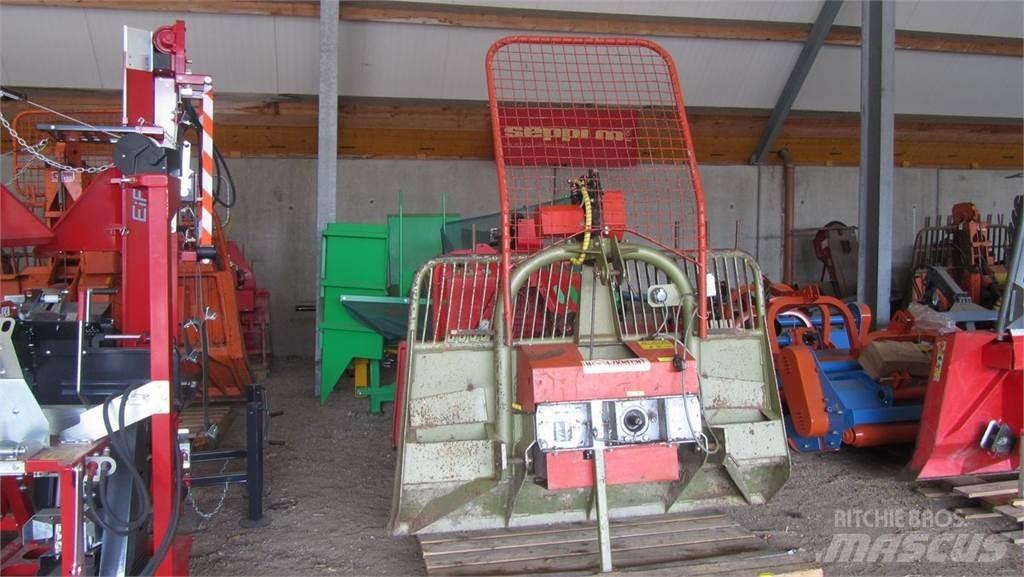  Holzknecht HS 370 Macarale