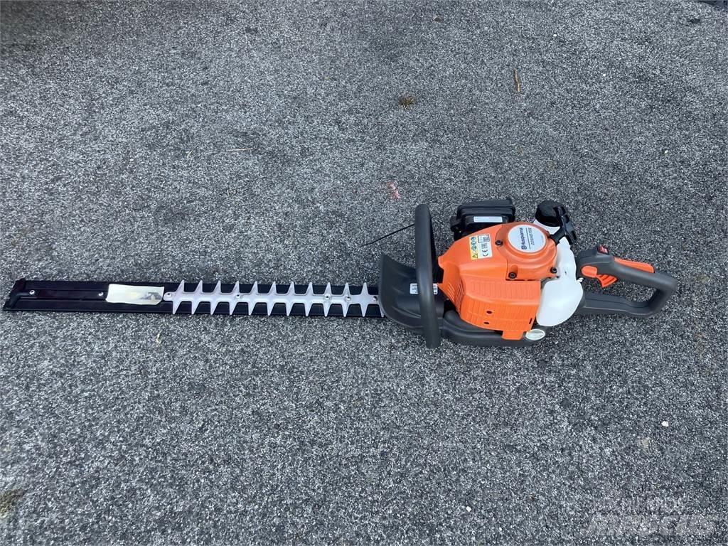Husqvarna 226HD75S Utilaje întreţinere terenuri - Altele