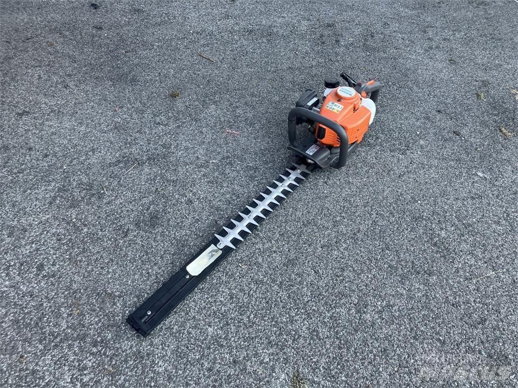Husqvarna 226HD75S Utilaje întreţinere terenuri - Altele