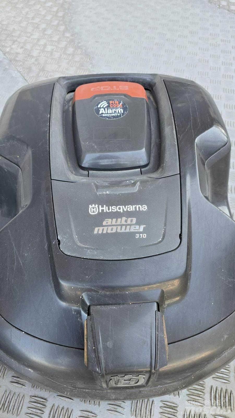 Husqvarna AM310 Utilaje întreţinere terenuri - Altele