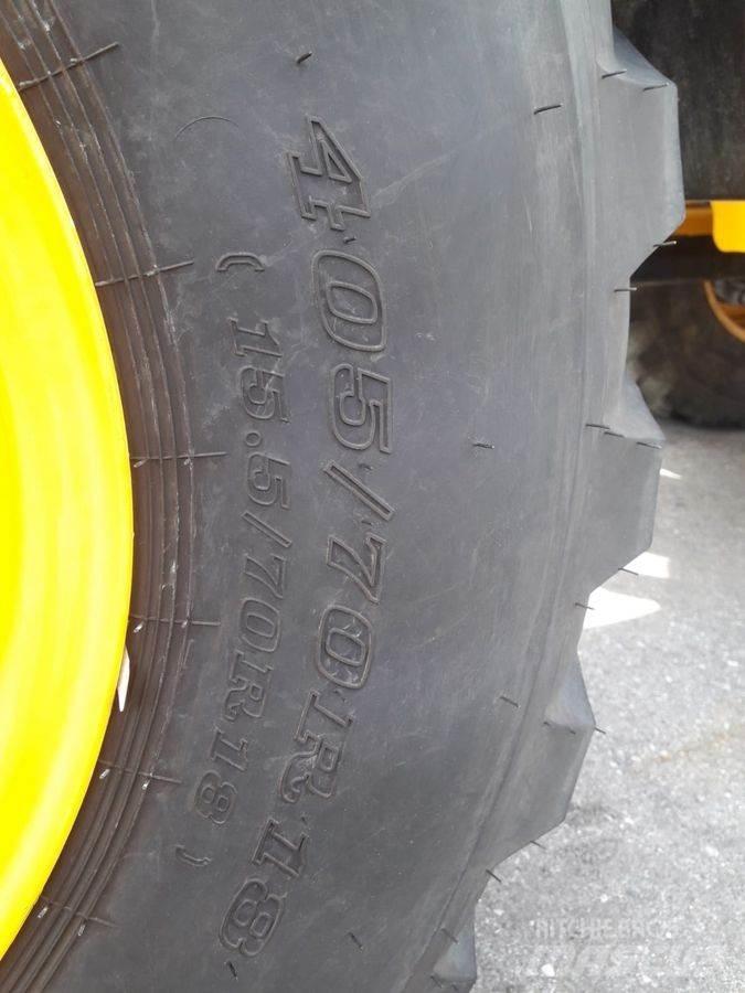 JCB 407 Incarcator pe pneuri