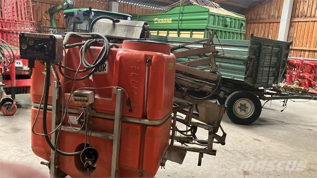  Jessur Automatic Tractoare agricole sprayers
