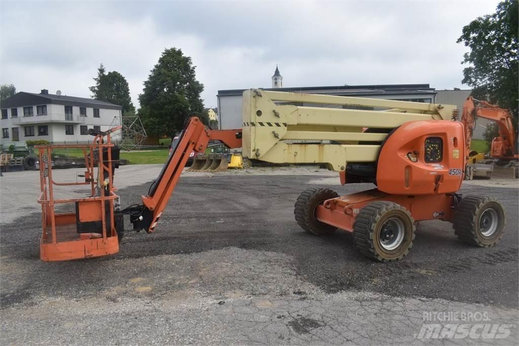 JLG 450AJ Nacele cu brat articulat