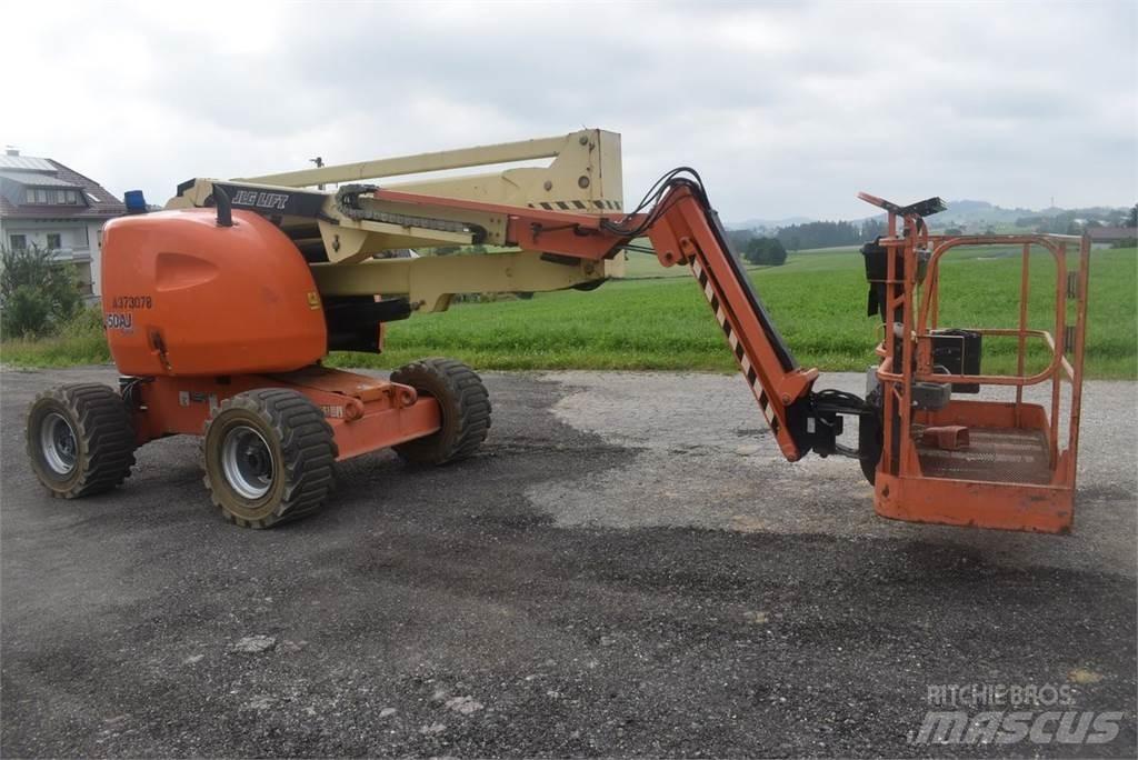 JLG 450AJ Nacele cu brat articulat