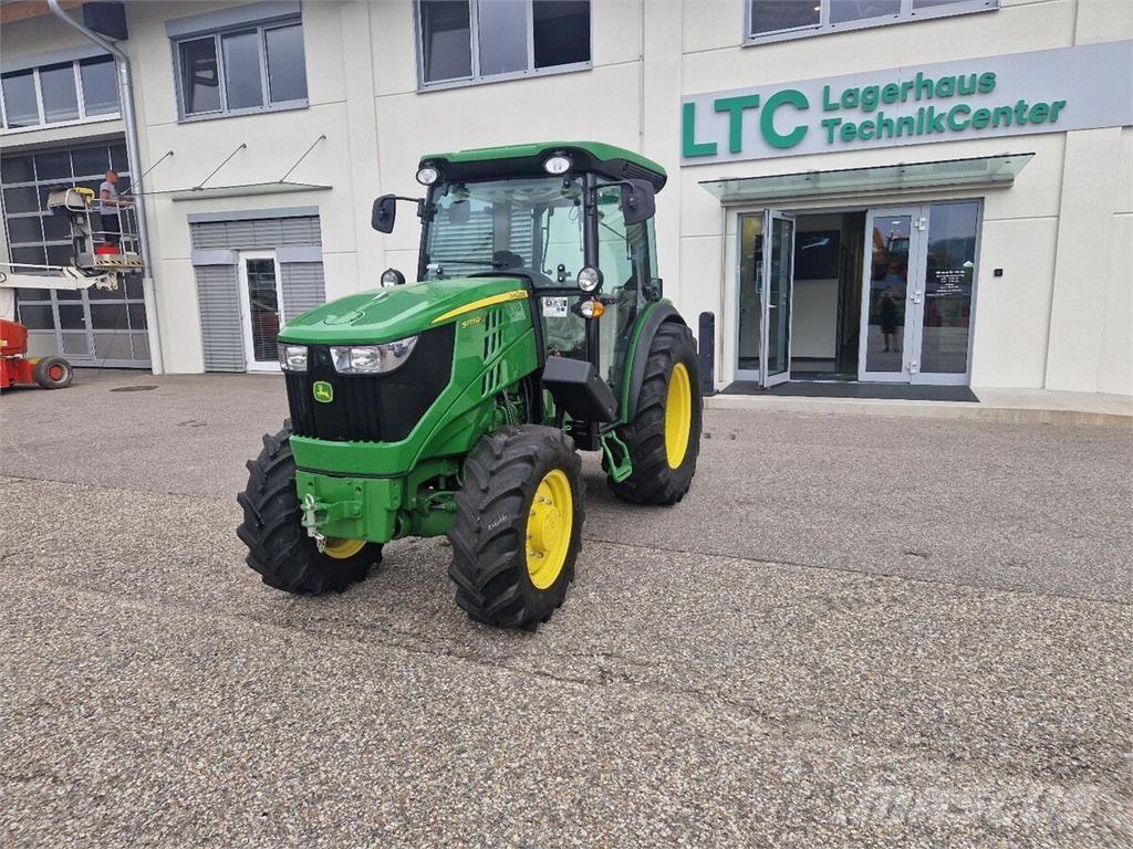 John Deere 5075 GF Tractoare