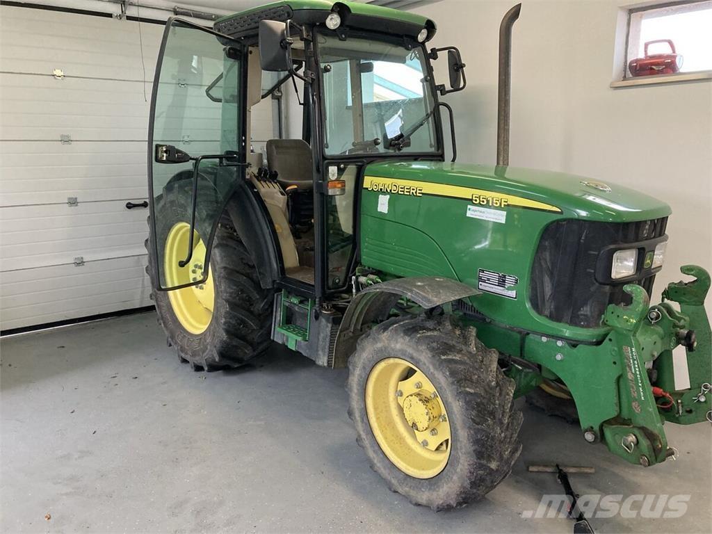 John Deere 5515F Tractoare