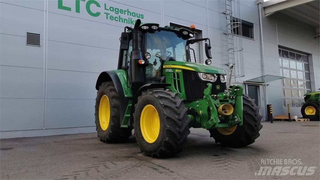 John Deere 6100M Tractoare