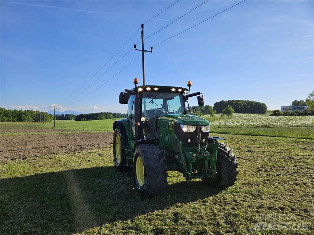 John Deere 6105R Tractoare