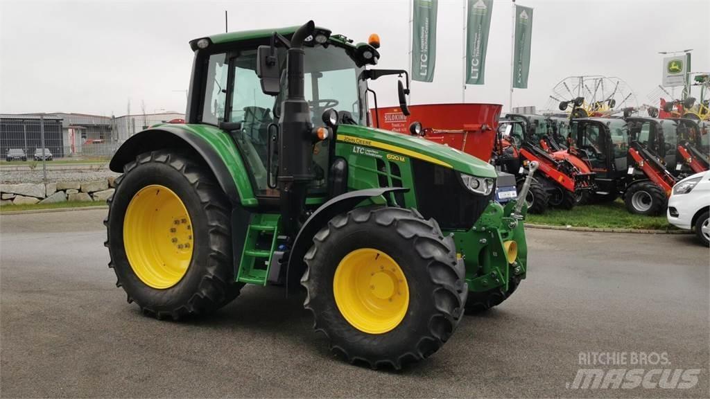 John Deere 6120M Tractoare
