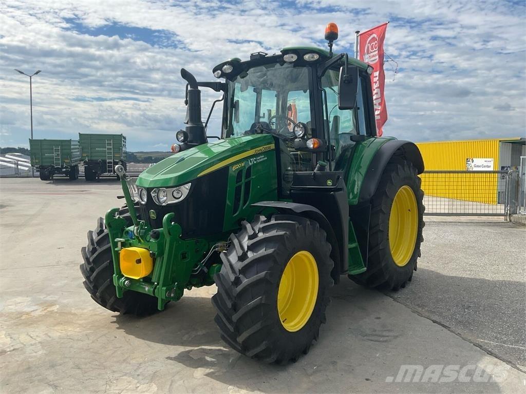 John Deere 6120M Tractoare