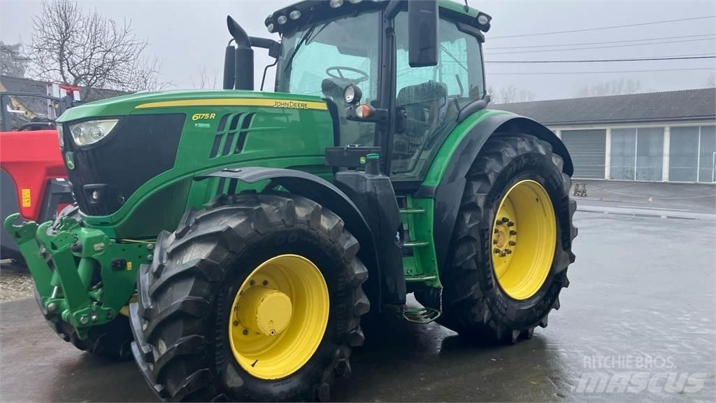 John Deere 6175R Tractoare
