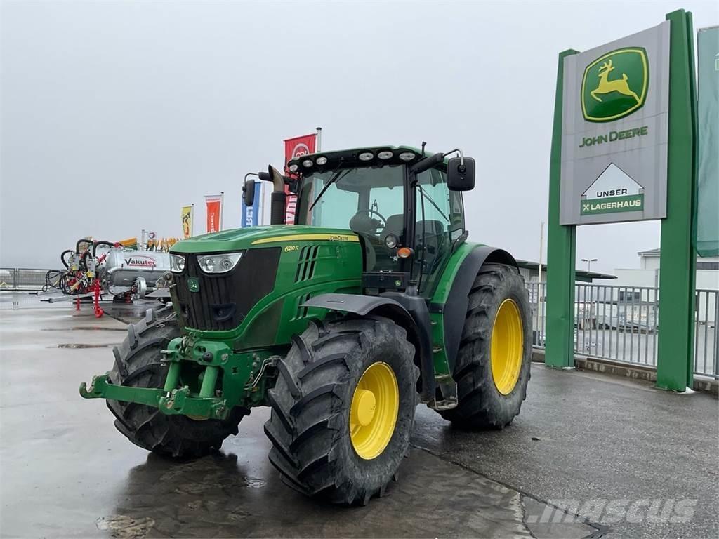 John Deere 6210R Tractoare