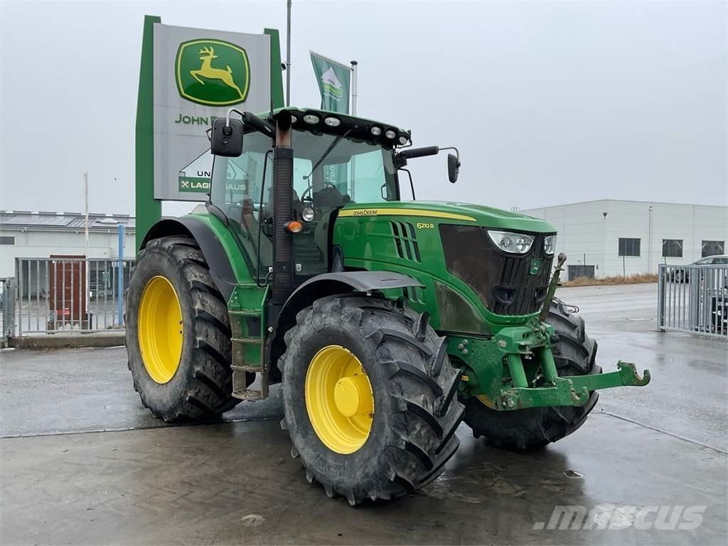 John Deere 6210R Tractoare