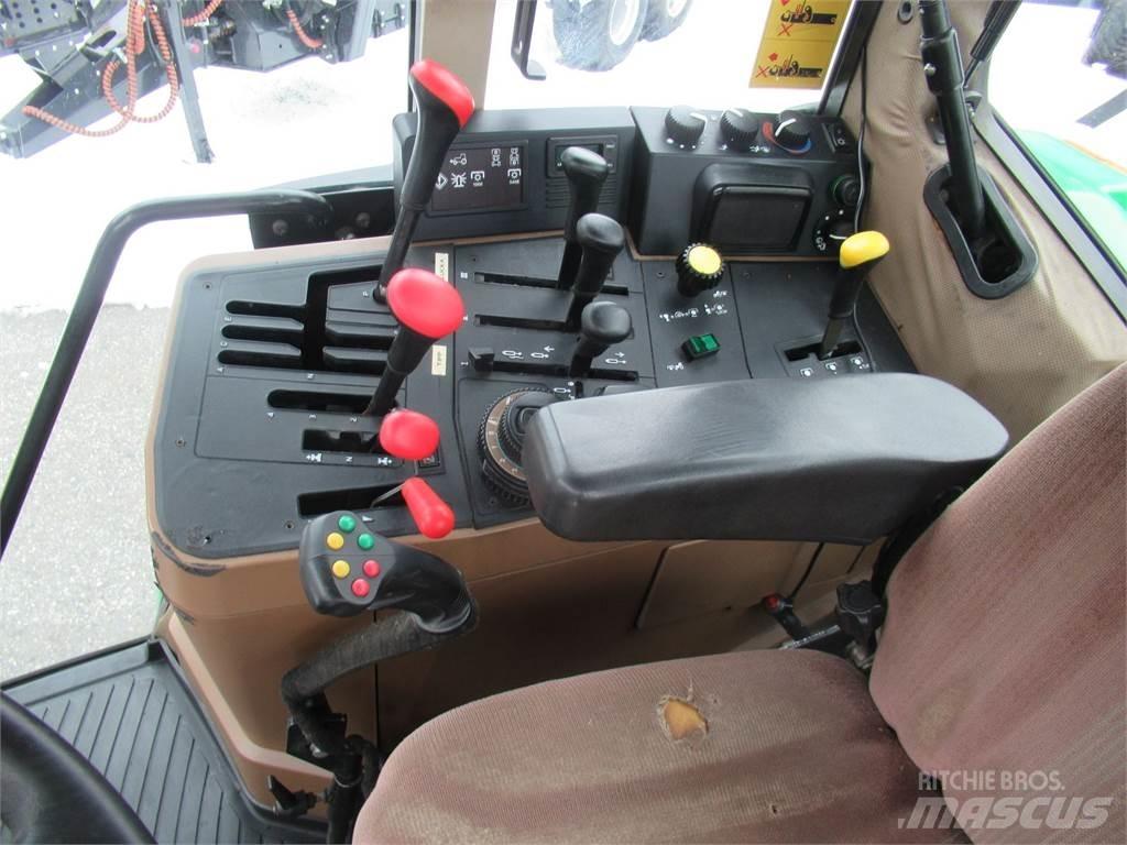 John Deere 6800 Tractoare
