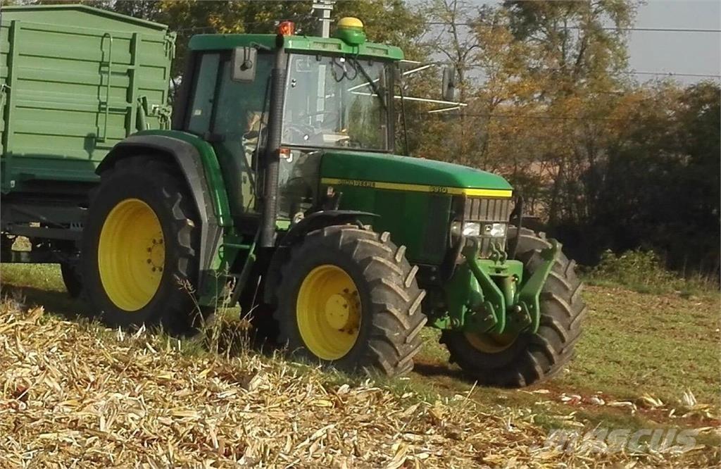 John Deere 6910 Tractoare