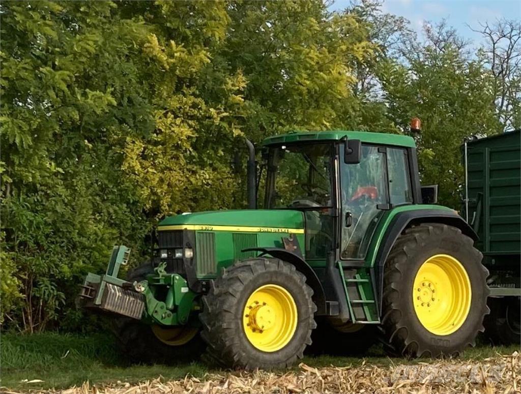John Deere 6910 Tractoare