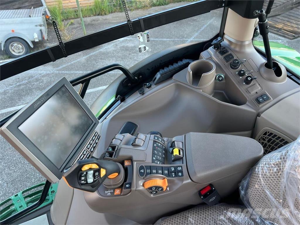 John Deere 6R 130 Tractoare