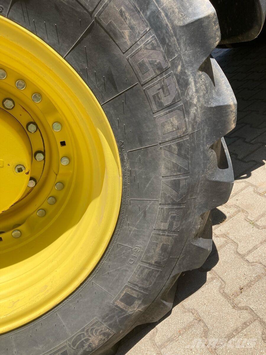 John Deere 7290R Tractoare