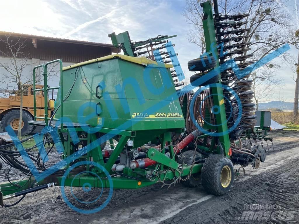 John Deere 740A Perforatoare